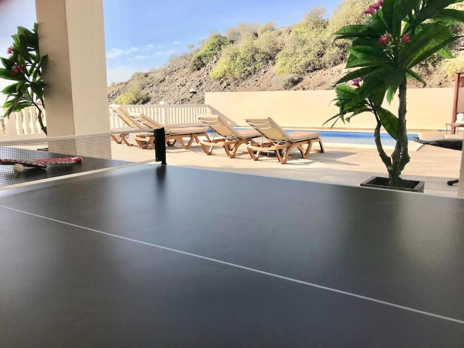 Villa Vista Bella Costa Adeje In Ruhiger Villengegend Mit Meerblick Bagian luar foto
