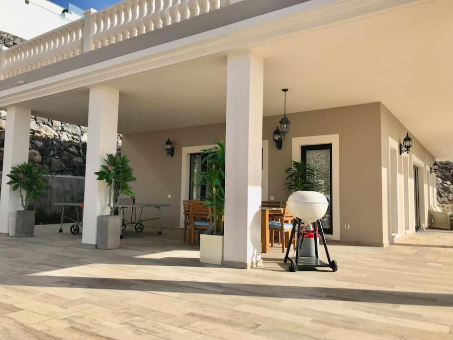 Villa Vista Bella Costa Adeje In Ruhiger Villengegend Mit Meerblick Bagian luar foto