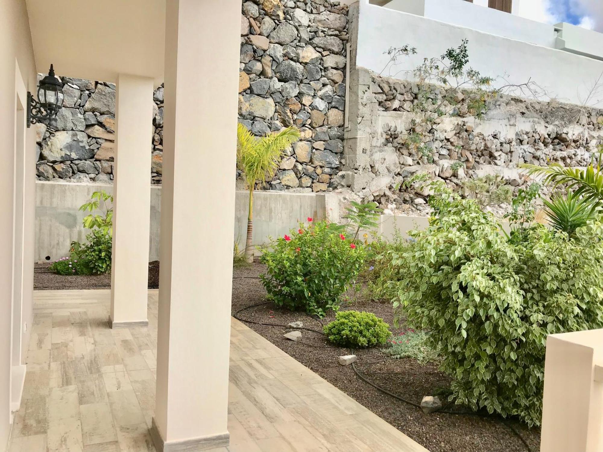 Villa Vista Bella Costa Adeje In Ruhiger Villengegend Mit Meerblick Bagian luar foto