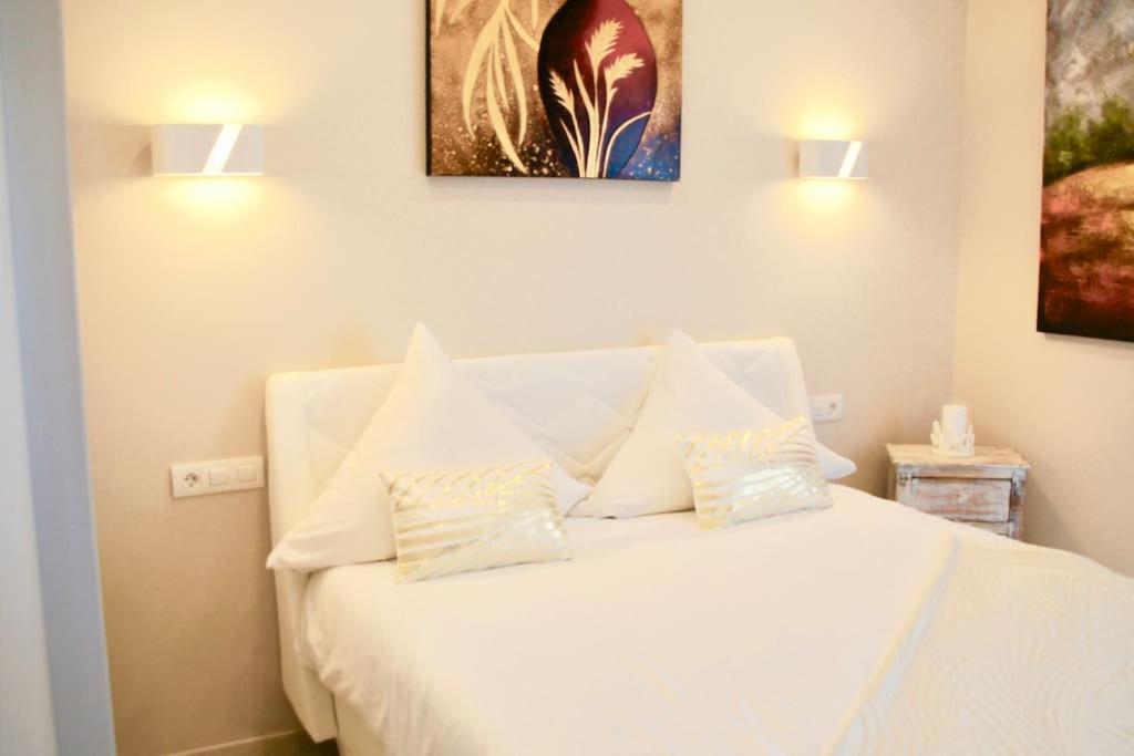 Villa Vista Bella Costa Adeje In Ruhiger Villengegend Mit Meerblick Bagian luar foto