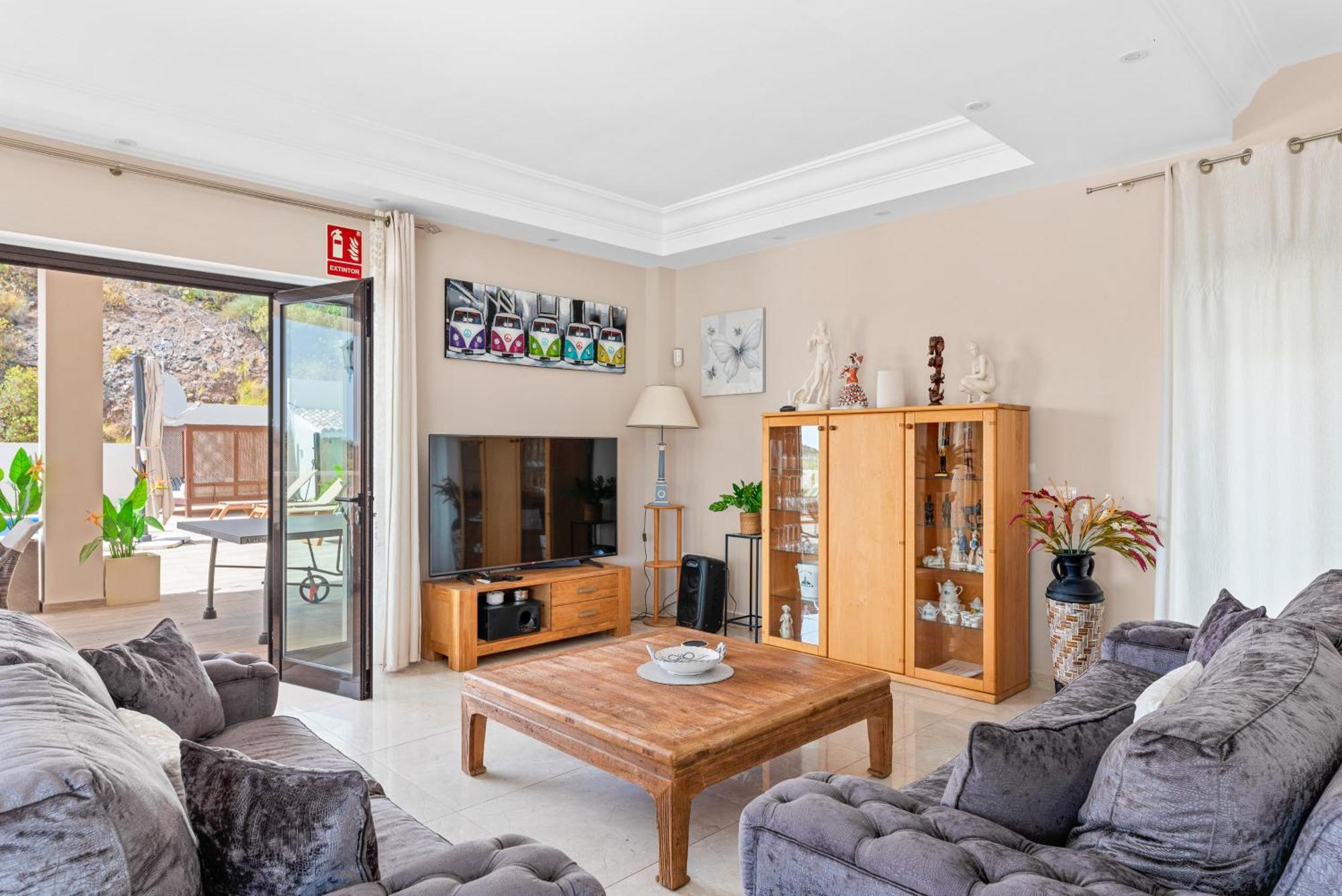 Villa Vista Bella Costa Adeje In Ruhiger Villengegend Mit Meerblick Bagian luar foto